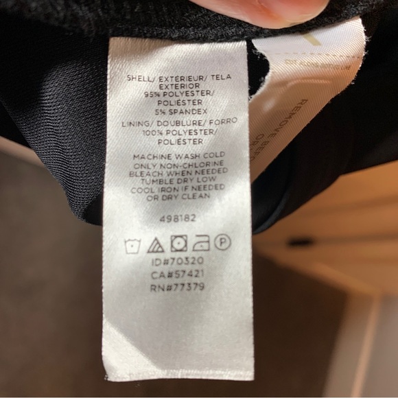 Ann Taylor Knot Front Black Dress Size Large. Perfect black dress - Picture 6 of 7